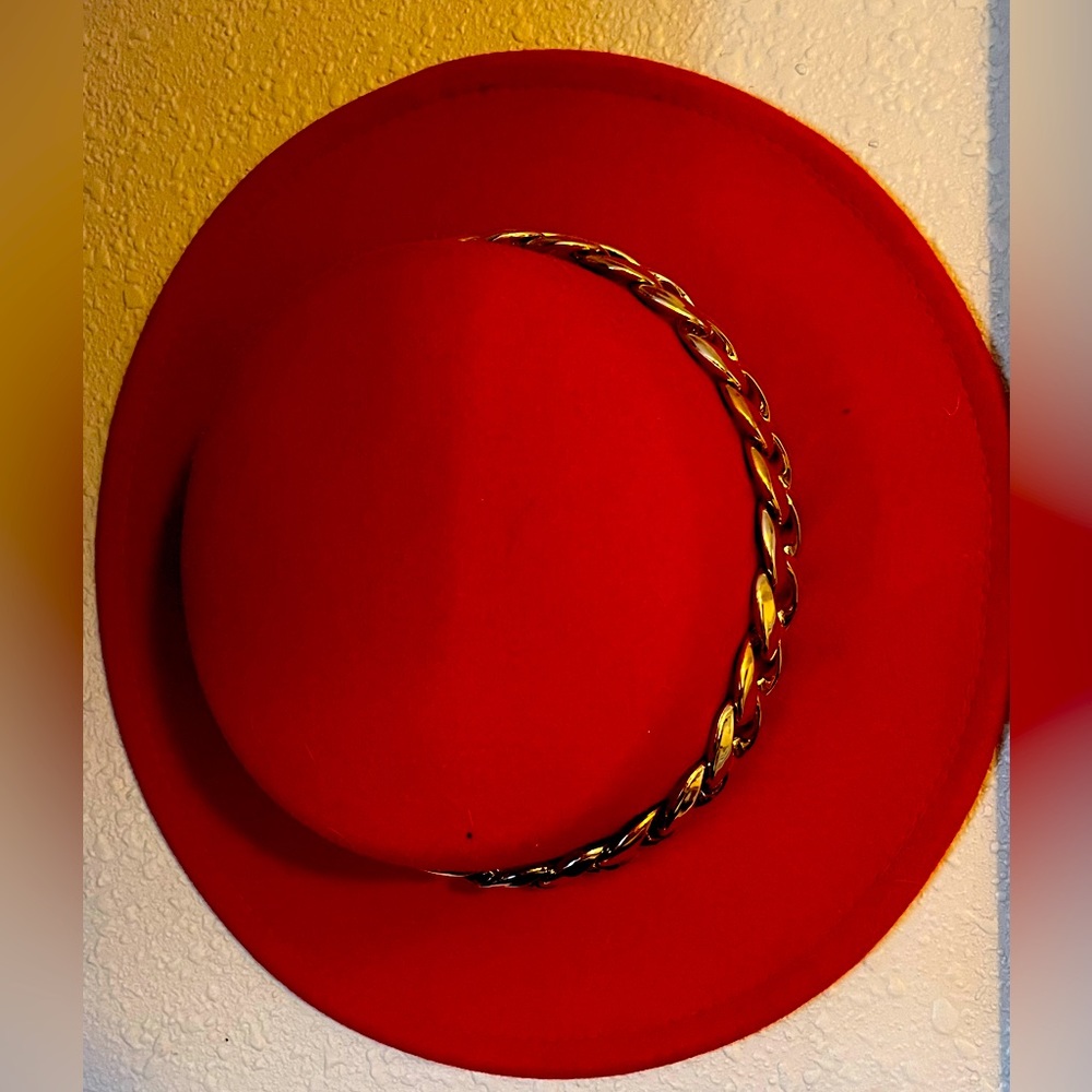 “Hollywood” Hat!